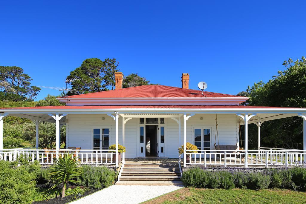 Oakura Bay Villa - Stay Waiheke Te Whau Bay ภายนอก รูปภาพ